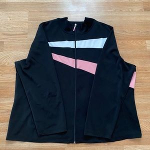 Avenue 2XL full zippered Sweater